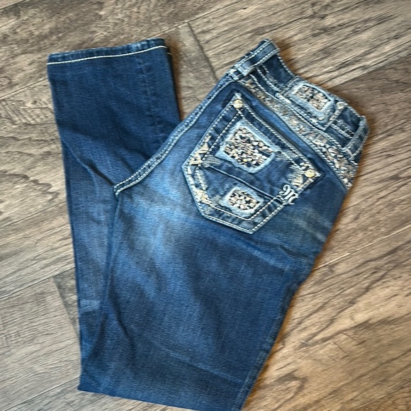 Miss Me Mid-Rise Straight - Picture 2 of 6